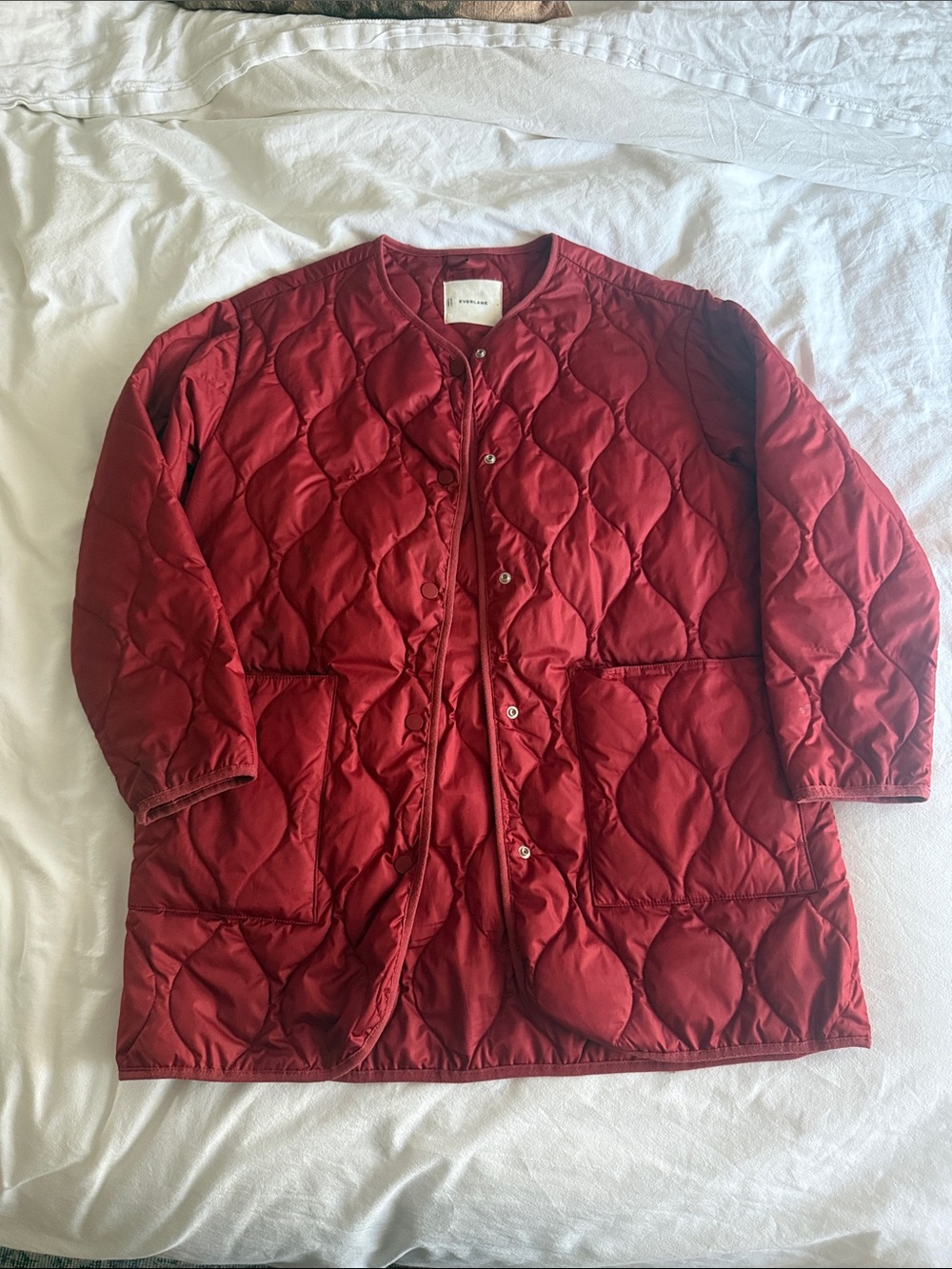 Everlane Quilted Longline Puffer Jacket in Merlot